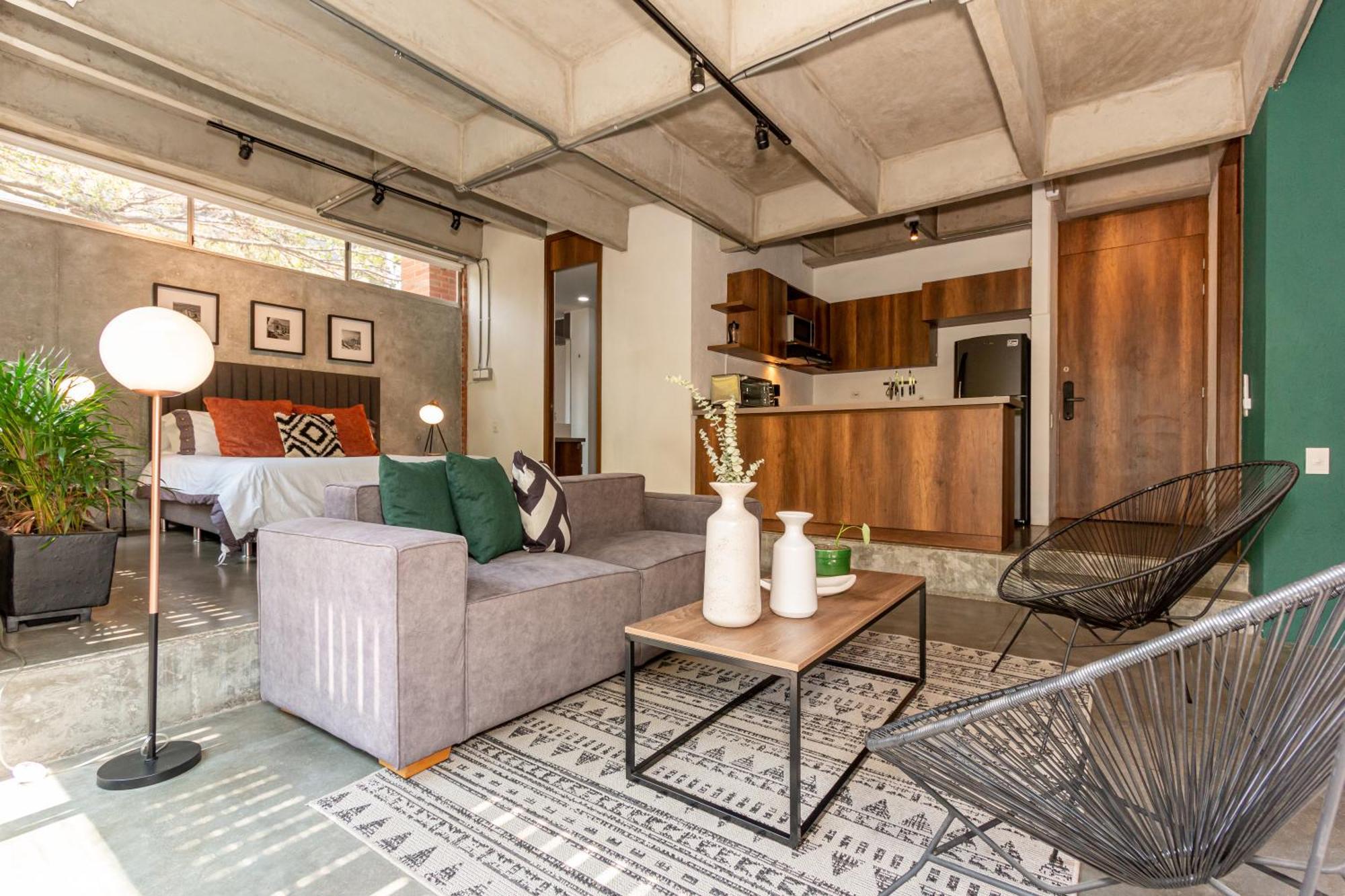 Apartamento La Mejor Zona Residencial - Poblado Cerca A Provenza 58 M2 *