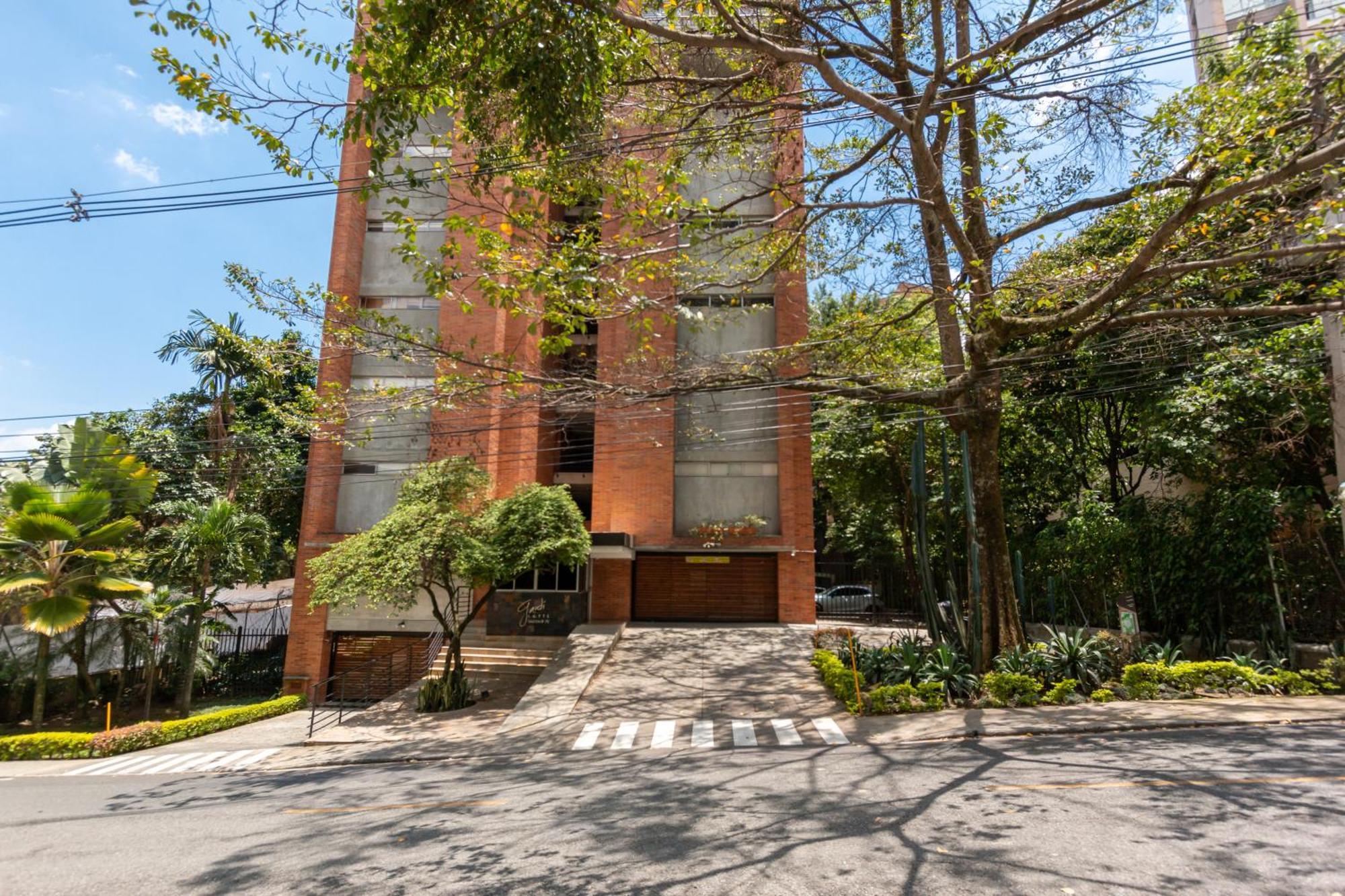 Apartamento La Mejor Zona Residencial - Poblado Cerca A Provenza 58 M2 *