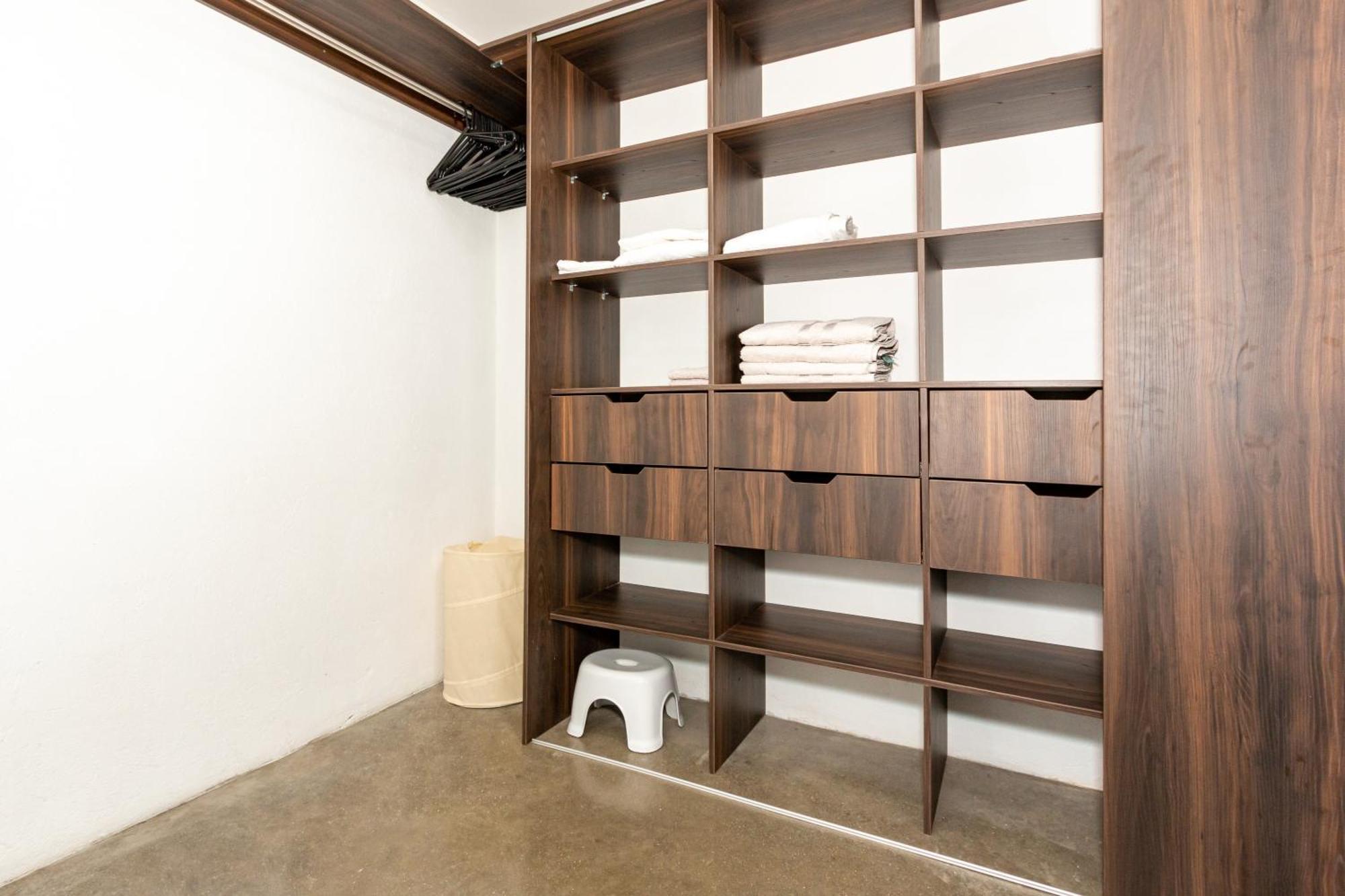 Apartamento La Mejor Zona Residencial - Poblado Cerca A Provenza 58 M2 Medellín